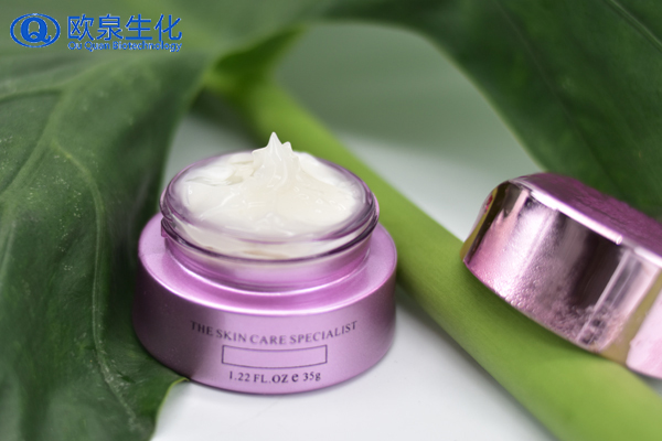 年紀大的人才會有眼部皺紋嗎？